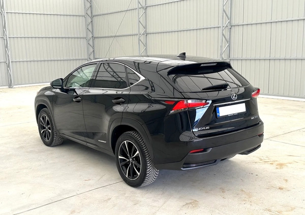 Lexus NX cena 89999 przebieg: 159000, rok produkcji 2014 z Niemodlin małe 106